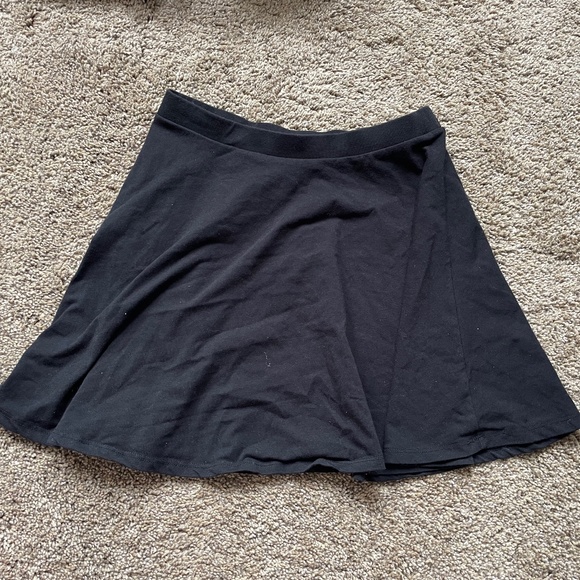 Women’s Skater Skirt - Picture 1 of 2